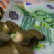 Monedas y billetes de euros - Morosidad empresas