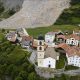 Piedras acumulada en el túnel de acceso a Beceite. Rubén Lombarte / Ràdio Matarranya